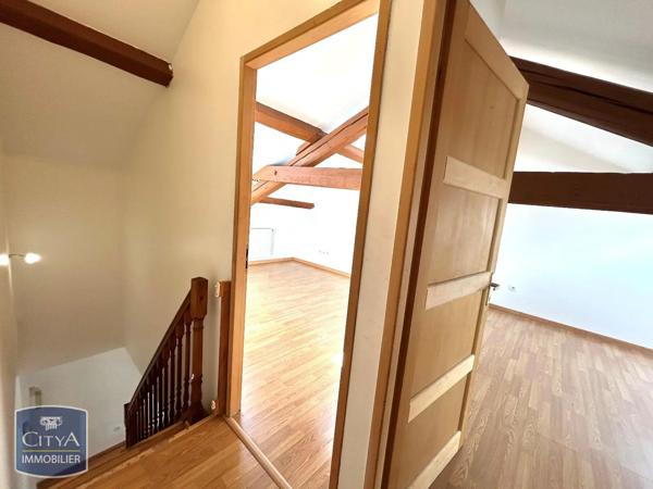 Appartement à louer 4 pièces 68.3m² Firminy (42700)