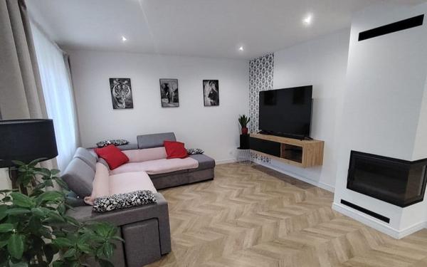 Maison à vendre    5 pièces • 106,50 m2 Champagne-sur-Oise