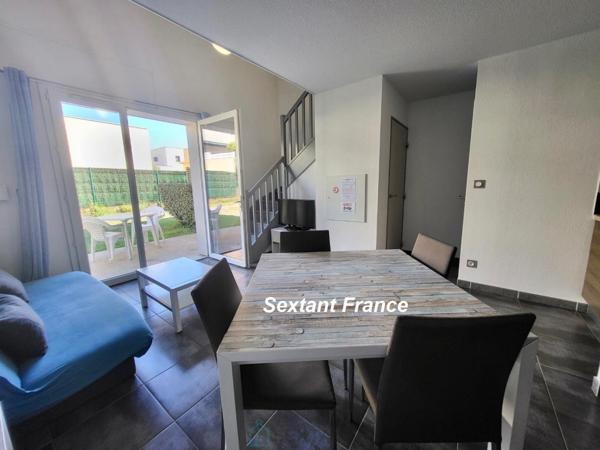 EXCLUSIVITE - VILLA T2 34 M².  MEUBLÉE (LMNP). JARDIN. PARKING.