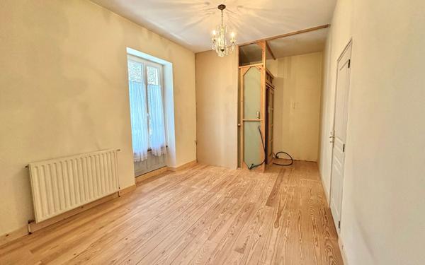 Maison à vendre    5 pièces • 163,30 m2 Langon