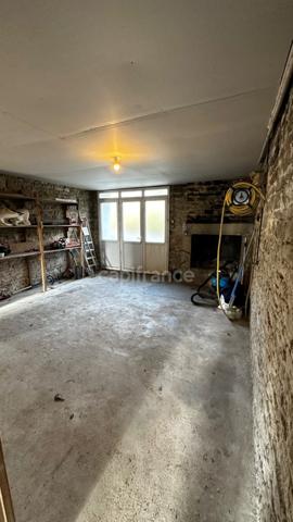 Maison à vendre 5 pièces de 120m2 à LEUHAN (29)