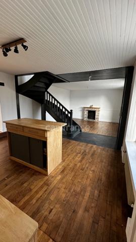 Maison à vendre 5 pièces de 120m2 à LEUHAN (29)