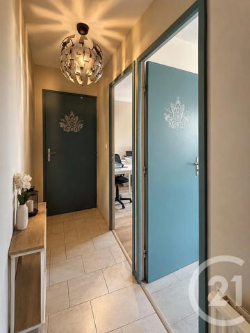 Appartement F3 à vendre  3 pièces - 68 m 2   MOISSY CRAMAYEL  - 77