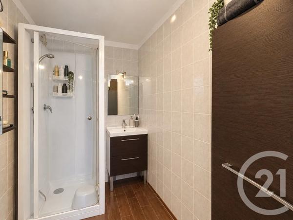Appartement F3 à vendre  3 pièces - 68 m 2   MOISSY CRAMAYEL  - 77