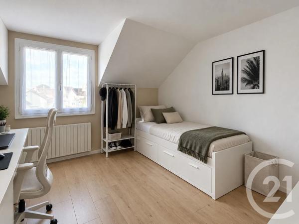 Appartement F3 à vendre  3 pièces - 68 m 2   MOISSY CRAMAYEL  - 77
