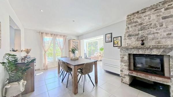 A VENDRE - VENCE - MAISON INDIVIDUELLE 122,76m2 - 4 PIÈCES - STUDIO INDÉPENDANT