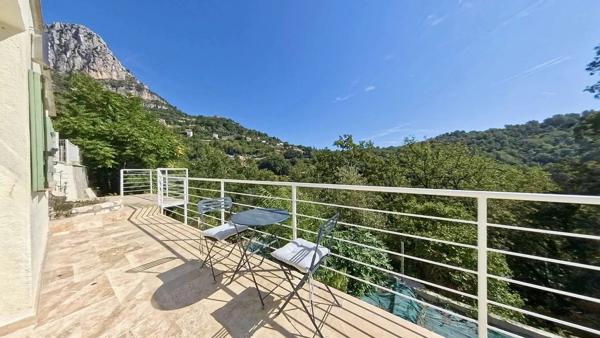 A VENDRE - VENCE - MAISON INDIVIDUELLE 122,76m2 - 4 PIÈCES - STUDIO INDÉPENDANT