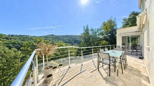 A VENDRE - VENCE - MAISON INDIVIDUELLE 122,76m2 - 4 PIÈCES - STUDIO INDÉPENDANT