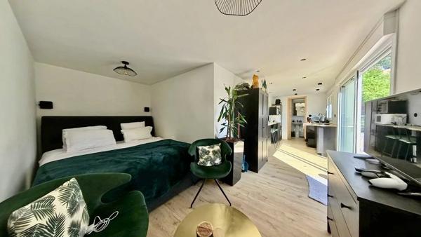 A VENDRE - VENCE - MAISON INDIVIDUELLE 122,76m2 - 4 PIÈCES - STUDIO INDÉPENDANT