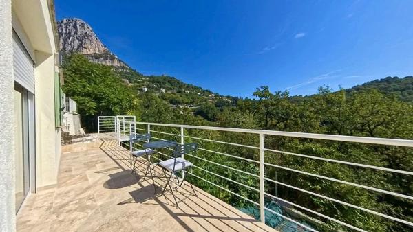 A VENDRE - VENCE - MAISON INDIVIDUELLE 122,76m2 - 4 PIÈCES - STUDIO INDÉPENDANT