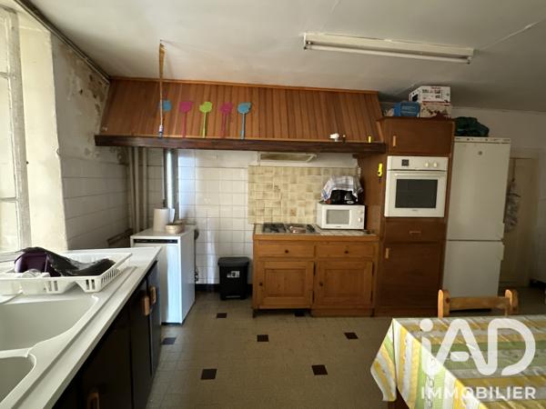 Maison à vendre 12 pièces 230 m² Saint-Sernin