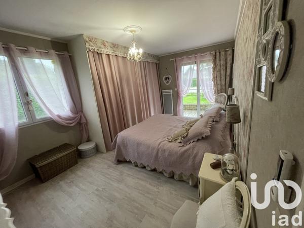 Maison traditionnelle 4 pièces de 108 m² à Courtenay (45320)