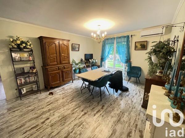 Maison traditionnelle 4 pièces de 108 m² à Courtenay (45320)