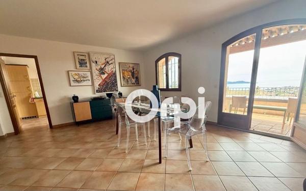 Maison à vendre    4 pièces • 167 m2 Carqueiranne