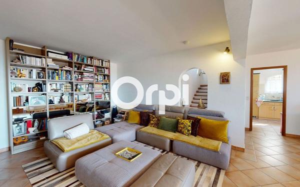 Maison à vendre    4 pièces • 167 m2 Carqueiranne