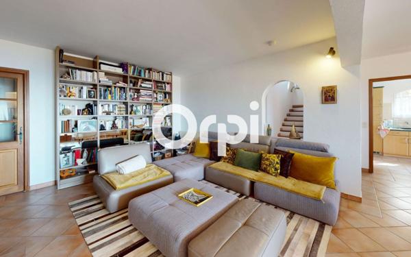 Maison à vendre    4 pièces • 167 m2 Carqueiranne