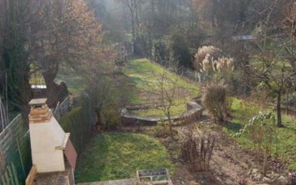 Maison à louer    4 pièces • 97 m2 Saint-Satur