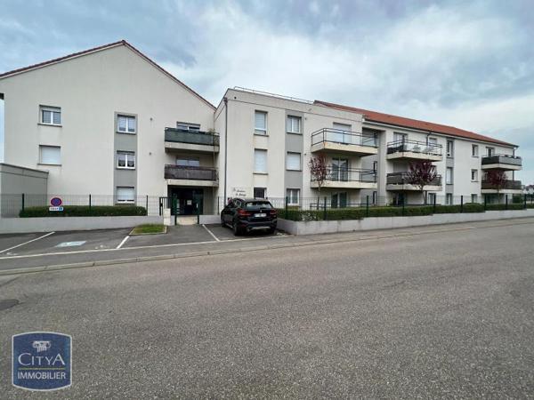 Appartement à louer 4 pièces 77.34m²