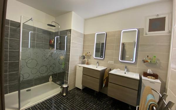 Maison à vendre    4 pièces • 130 m2 Pont-du-Casse