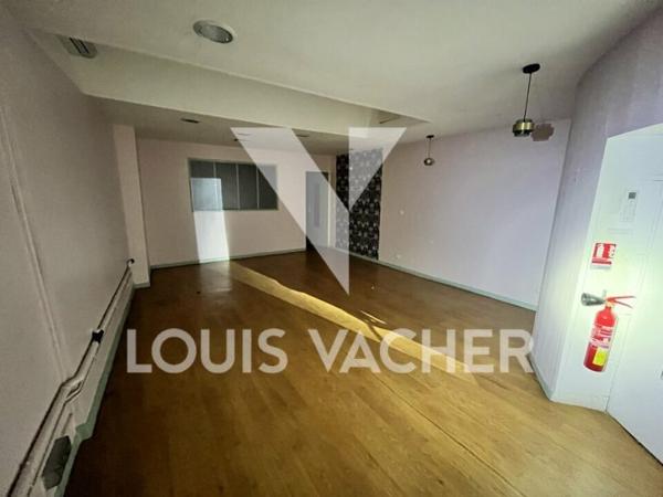 Local commercial de 76 m² à louer à Bordeaux
