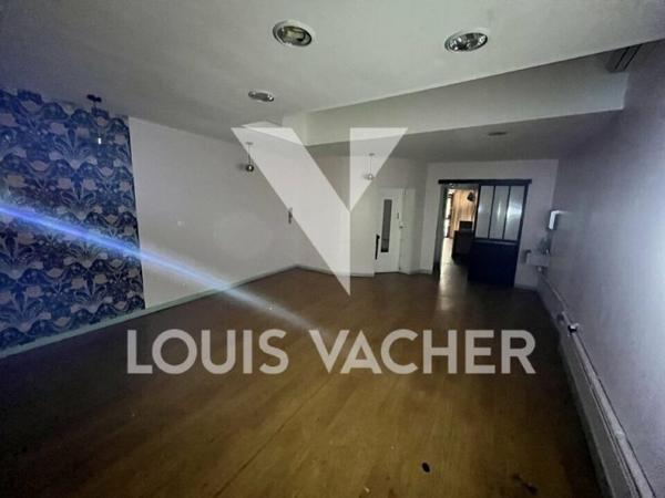 Local commercial de 76 m² à louer à Bordeaux
