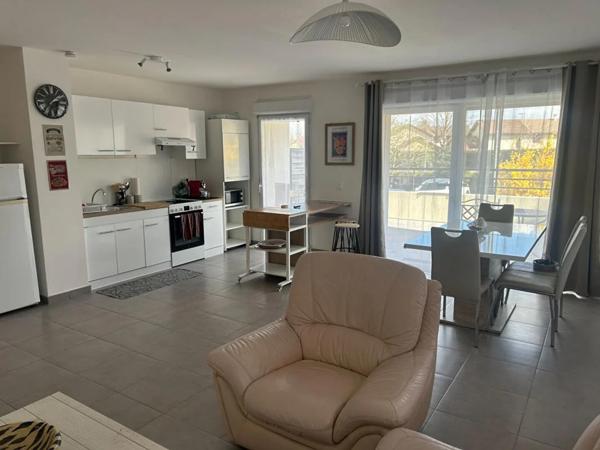 Appartement à louer à Saint-Genis-Pouilly (01630)