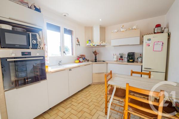 Maison à vendre  5 pièces - 96,30 m2 LE GUA - 17