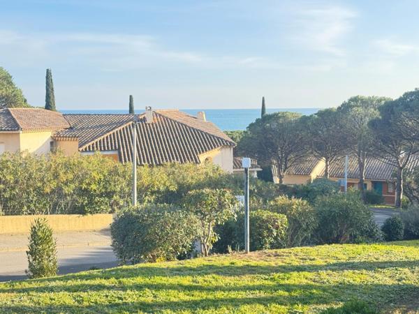 Idealement situé sur la Nartelle, pour les vacances et du locatif