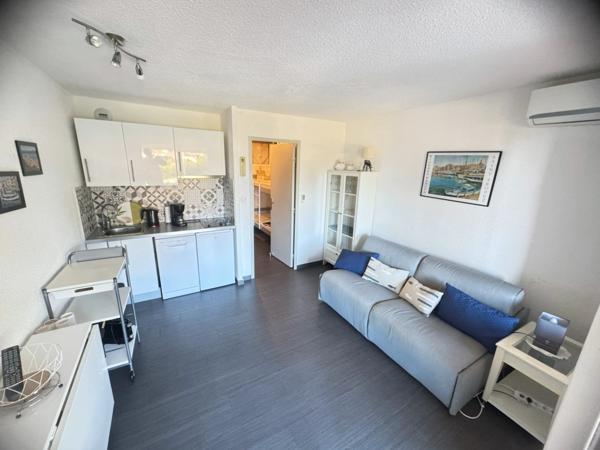 Idealement situé sur la Nartelle, pour les vacances et du locatif