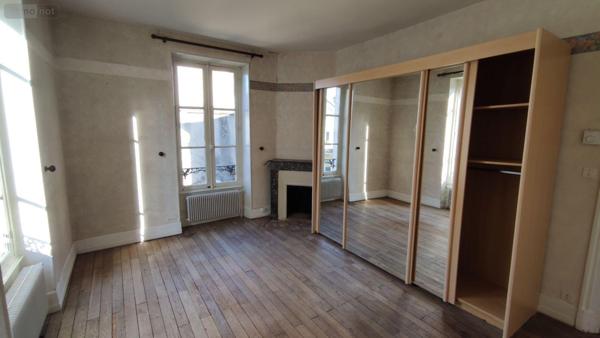 Appartement à vendre à Mehun-sur-Yèvre dans le Cher (18500), ref : 142397M