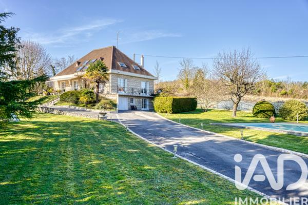 Maison à vendre 8 pièces 200 m² Vaux-sur-Seine