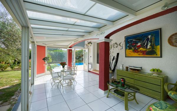 Maison à vendre    5 pièces • 141 m2 Villeneuve