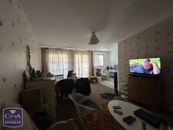 Appartement à vendre 2 pièces 43.36m² Brie-Comte-Robert (77170)