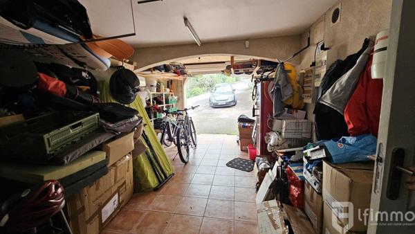 Maison 5 pièces 174 m² avec piscine chauffée et coin cuisine d'été