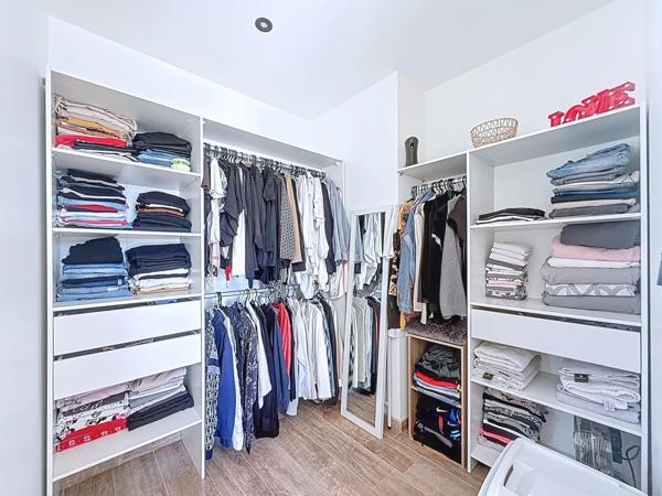 Superbe villa contemporaine 150m² avec piscine et vue panoramique