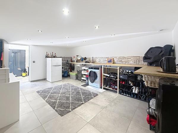 Superbe villa contemporaine 150m² avec piscine et vue panoramique