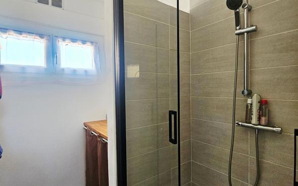 Maison à vendre    4 pièces •  Sète