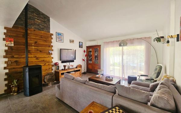 Maison à vendre    4 pièces •  Sète