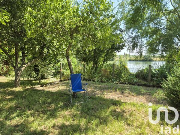 Terrain à vendre 557 m² Laroche-Saint-Cydroine