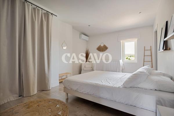 Vente Maison 6 pièces de 230m² - 13760 Saint-Cannat