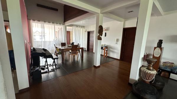 Immobilier Cayenne (97300) – Ensemble immobilier 1177m2 – 1 664 000 €