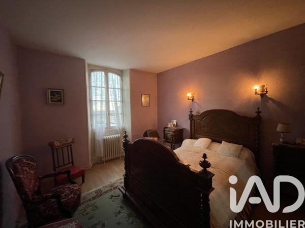 Maison à vendre 6 pièces 153 m² Barbezieux-Saint-Hilaire