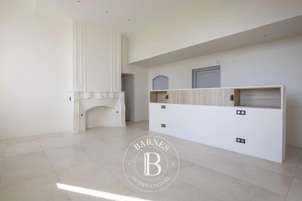 Auch, Château 4 Chambres -  393 m² à vendre