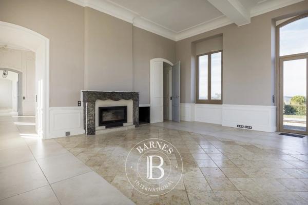 Auch, Château 4 Chambres -  393 m² à vendre
