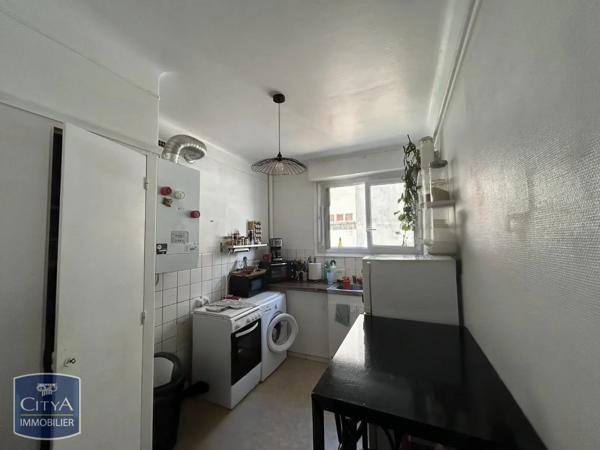 Appartement à louer 3 pièces 55.93m² Lorient (56100)