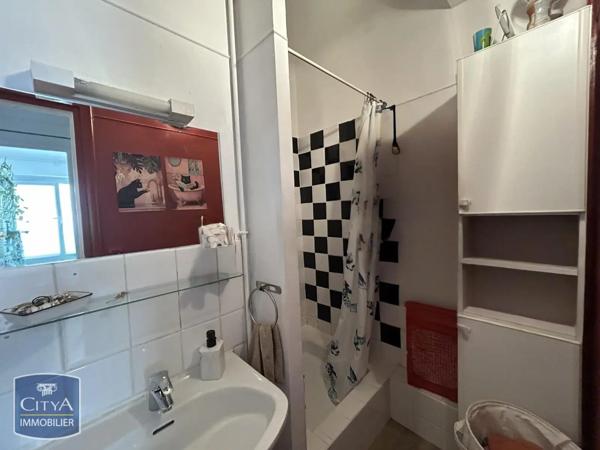 Appartement à louer 3 pièces 55.93m² Lorient (56100)