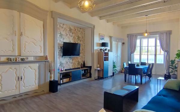 Maison à vendre    5 pièces •  Caussade