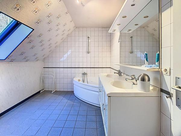 PAVILLON INDEPENDANT - 135M² - 5 CHAMBRES - SOUS SOL TOTAL - GARAGE - JARDIN - 60870 VILLERS SAINT PAUL