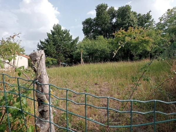 TERRAIN A BATIR HORS LOTISSEMENT
