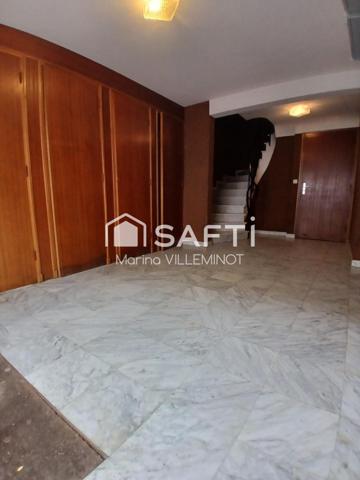 immeuble de 2 appartements avec caves et garages